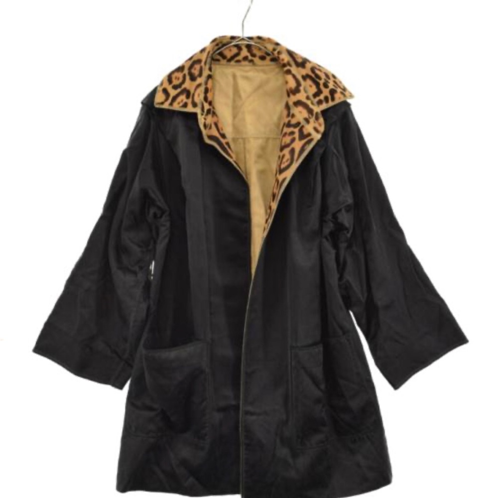 Authentic Fendi Leopard Haraco reversible long trench coat Beige